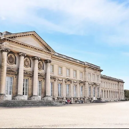 Le Parisien - Calme Et